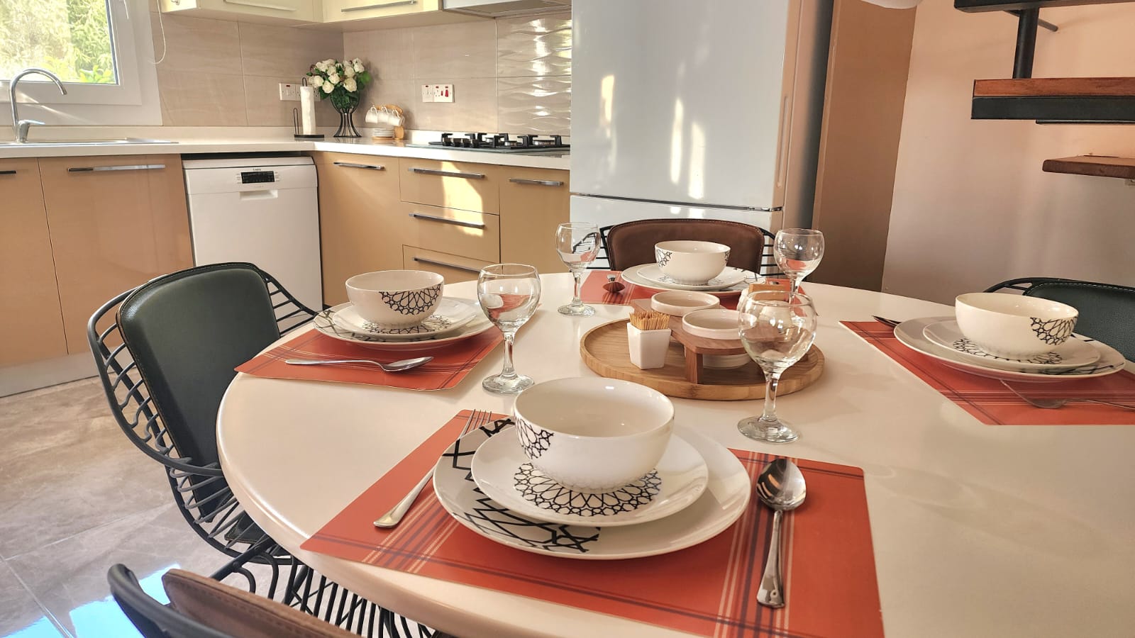 Girne / Alsancak Ortak Havuzlu 4+1  lüks Daire