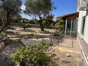 Girne / Alsancak 4+1 Deniz manzaralı Özel Havuzlu Villa 