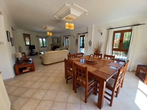 Girne / Merkez Ozankoy 3+1 Özel Havuzlu Villa 