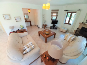 Girne / Merkez Ozankoy 3+1 Özel Havuzlu Villa 