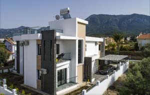 GİRNE / Doğanköy 4+1 Özel Havuzlu Falcon Villa