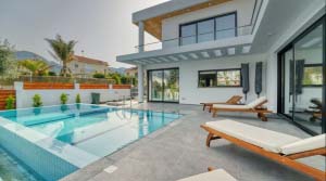 GİRNE / Doğanköy 4+1 Özel Havuzlu Falcon Villa