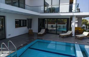 GİRNE / Doğanköy 4+1 Özel Havuzlu Falcon Villa