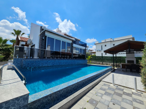 Girne / Karaağaç Müstakil 3+1 Özel Havuzlu Villa