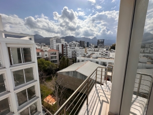 Girne / Çarşı Merkezi 1+1 Penthouse Rezidans Daire