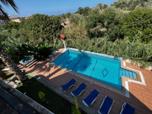 Girne / Yeşiltepe 5+2 HAVUZLU VİLLA
