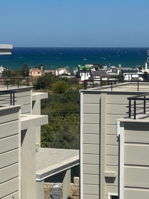 Girne / Lapta Müstakil 3+1 Özel Havuzlu Villa