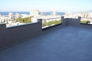 Girne / Deniz Manzaralı Penthouse Rezidans 2+1 daire