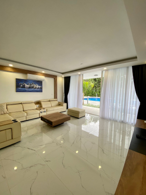 Girne /Doğanköy 1+1 Colesium Court  Rezidans Daire