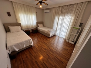 Girne / Çarşı Merkezinde 3+1 Günlük Kiralık Lüks Daire