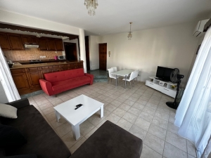 Girne / Çarşı Merkezi  2+1 lüks Daire,        Stadyum arkası