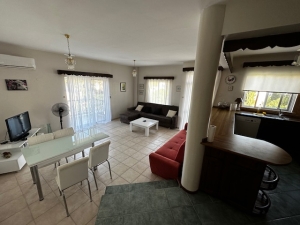 Girne / Çarşı Merkezi  2+1 lüks Daire,        Stadyum arkası